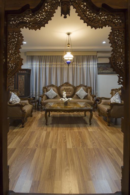 Grand Puri Saron Yogyakarta Ξενοδοχείο Εξωτερικό φωτογραφία